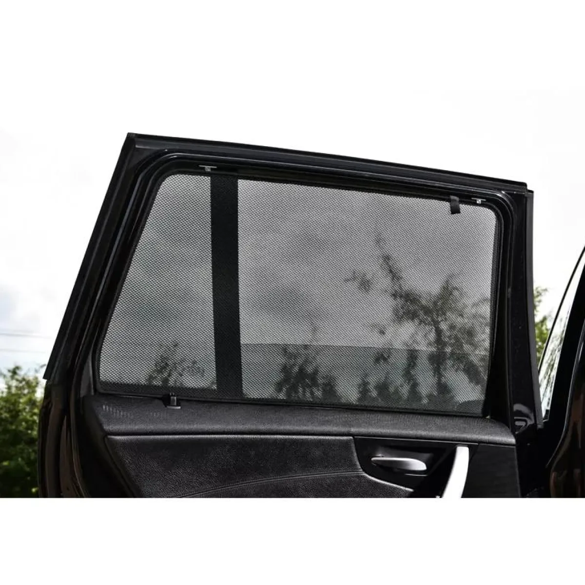 Best BMW X3 E83 2003-2010 - Zonneschermen achterportieren Autozonneschermen