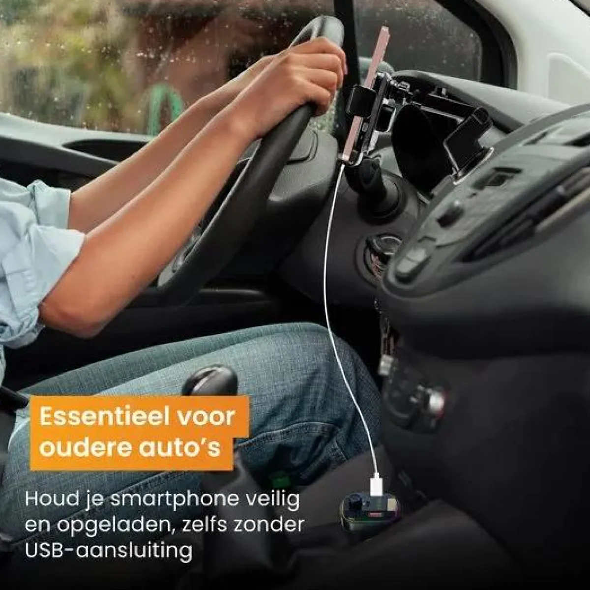 Outlet Telefoonhouder Auto Oplader + FM Transmitter Telefoon & Tablethouders